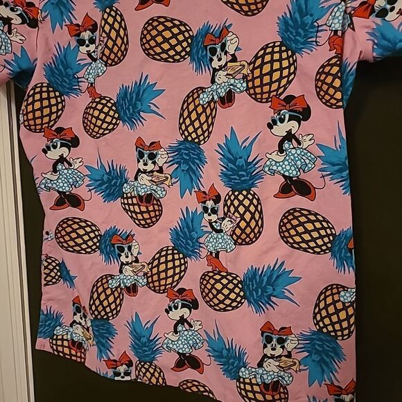 Disney Scrub Top - Picture 7 of 8